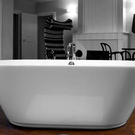 Les Demeures De Valette Hotel 3*