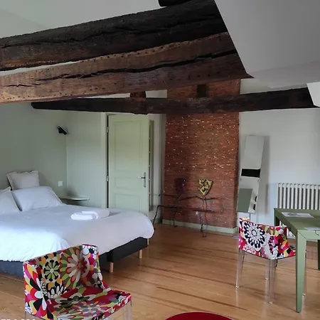 Les Demeures De Valette Hotel