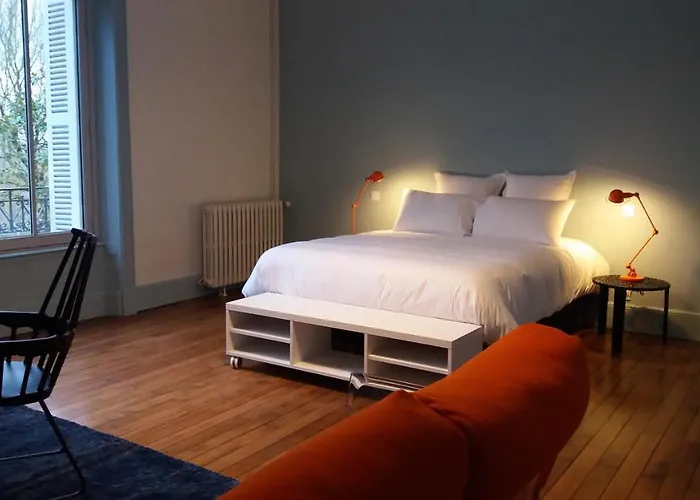 Les Demeures De Valette Hotel Azay-le-Brule