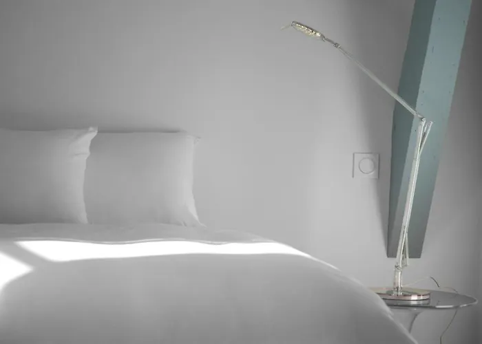 Les Demeures De Valette Hotel