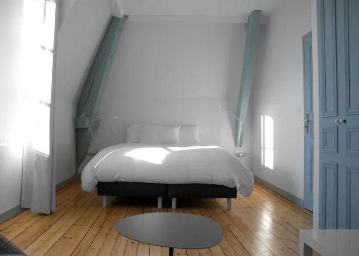 Hotel Les Demeures De Valette 3*